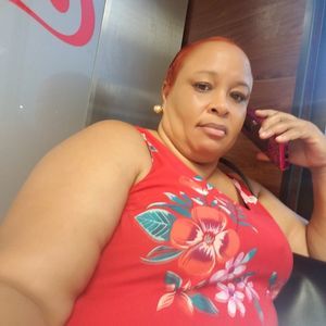 Meet your Posher, Simone